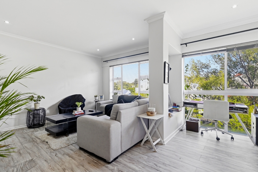 1 Bedroom Property for Sale in Wynberg Upper Western Cape